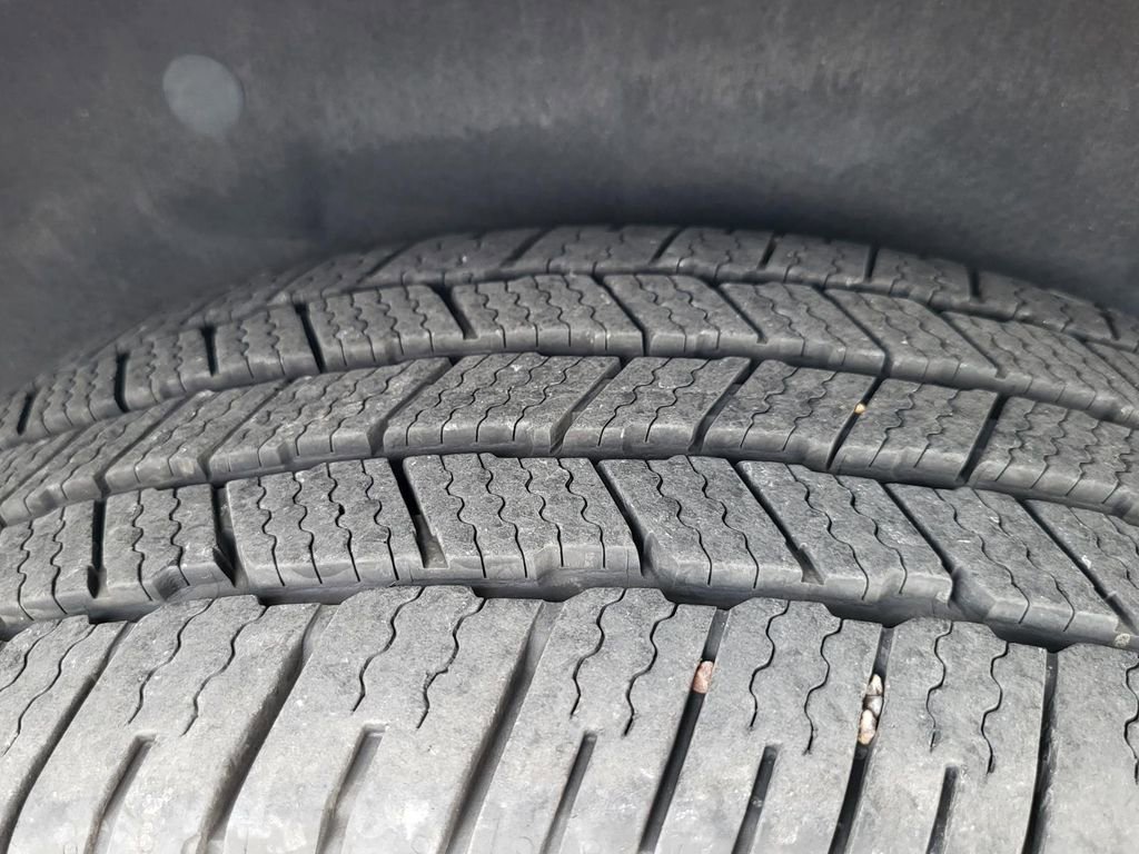 Used 2024 Ford Expedition XLT RWD image 33