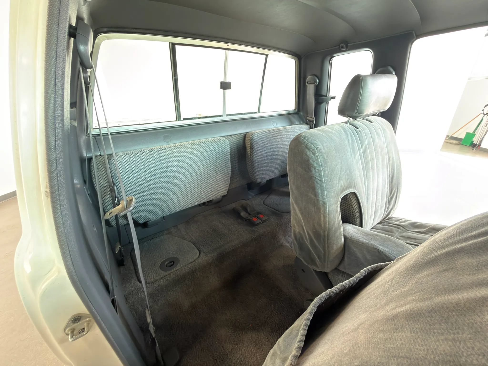 Used 1992 Toyota Pickup Deluxe AWD/4WD image 23