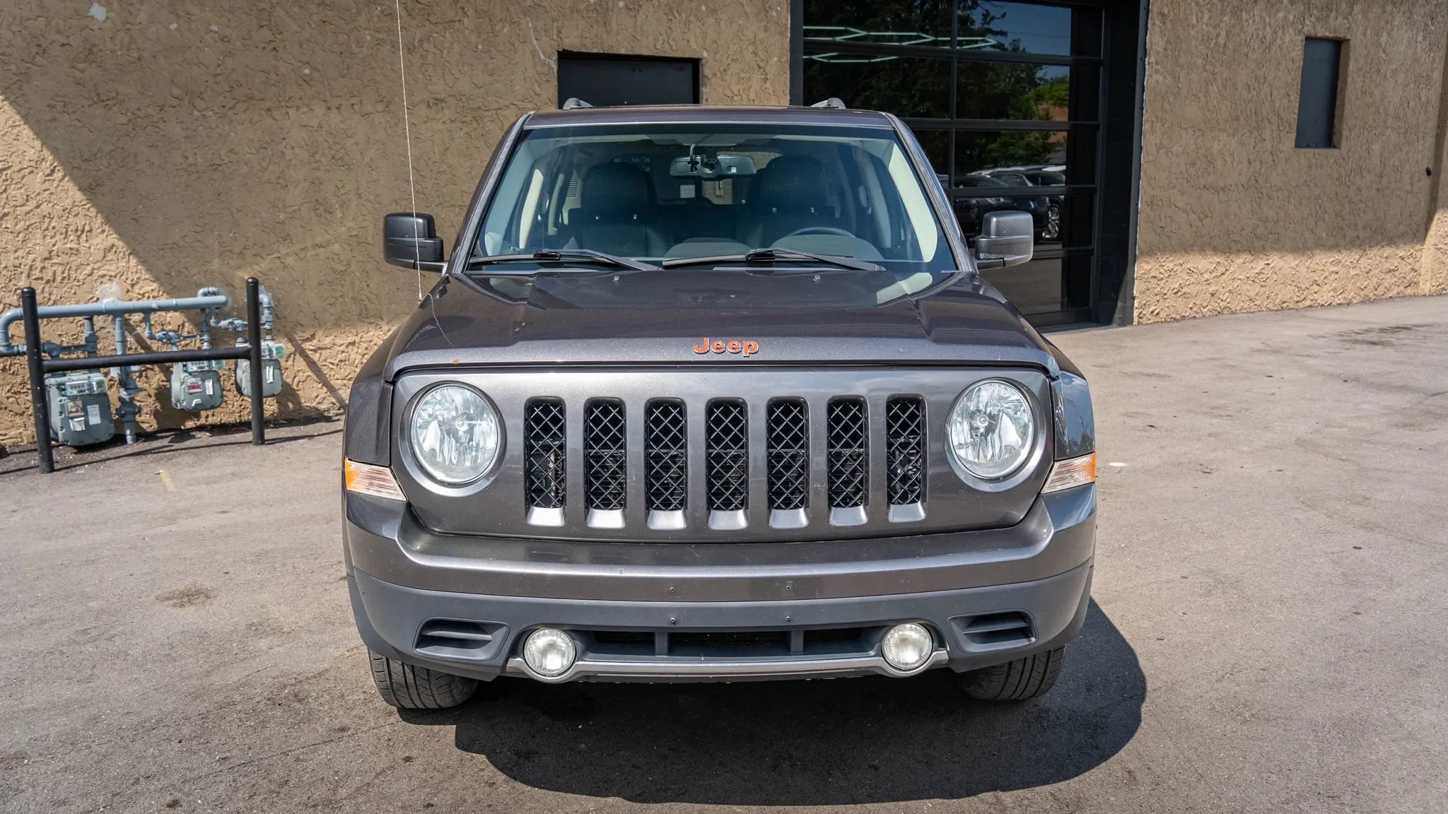 Used 2015 Jeep Patriot Limited w/ Sun/Sound Group AWD/4WD image 3