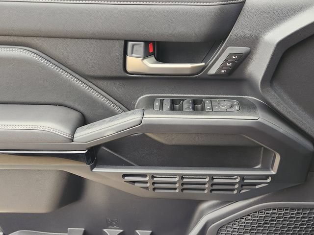 New 2026 Toyota 4Runner Limited AWD/4WD image 17