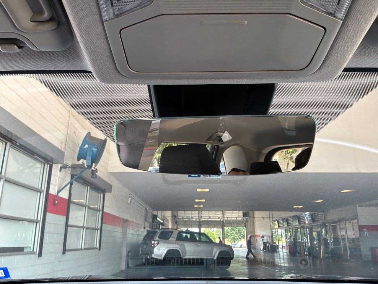 Used 2024 Toyota RAV4 AWD Hybrid image 21