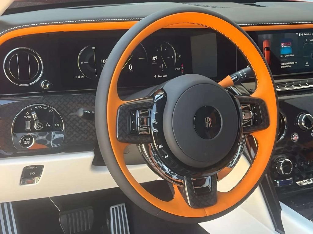 New 2026 Rolls-Royce Cullinan Black Badge AWD/4WD image 9