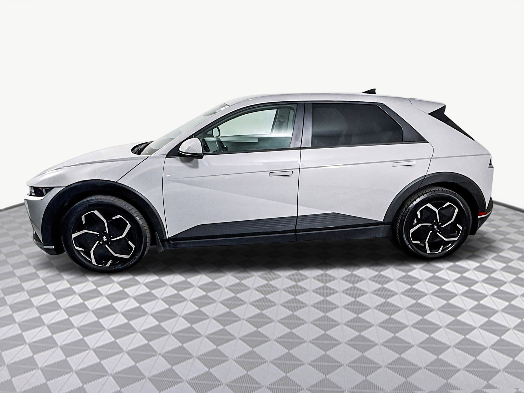 Used 2023 Hyundai Ioniq 5 SEL image 6