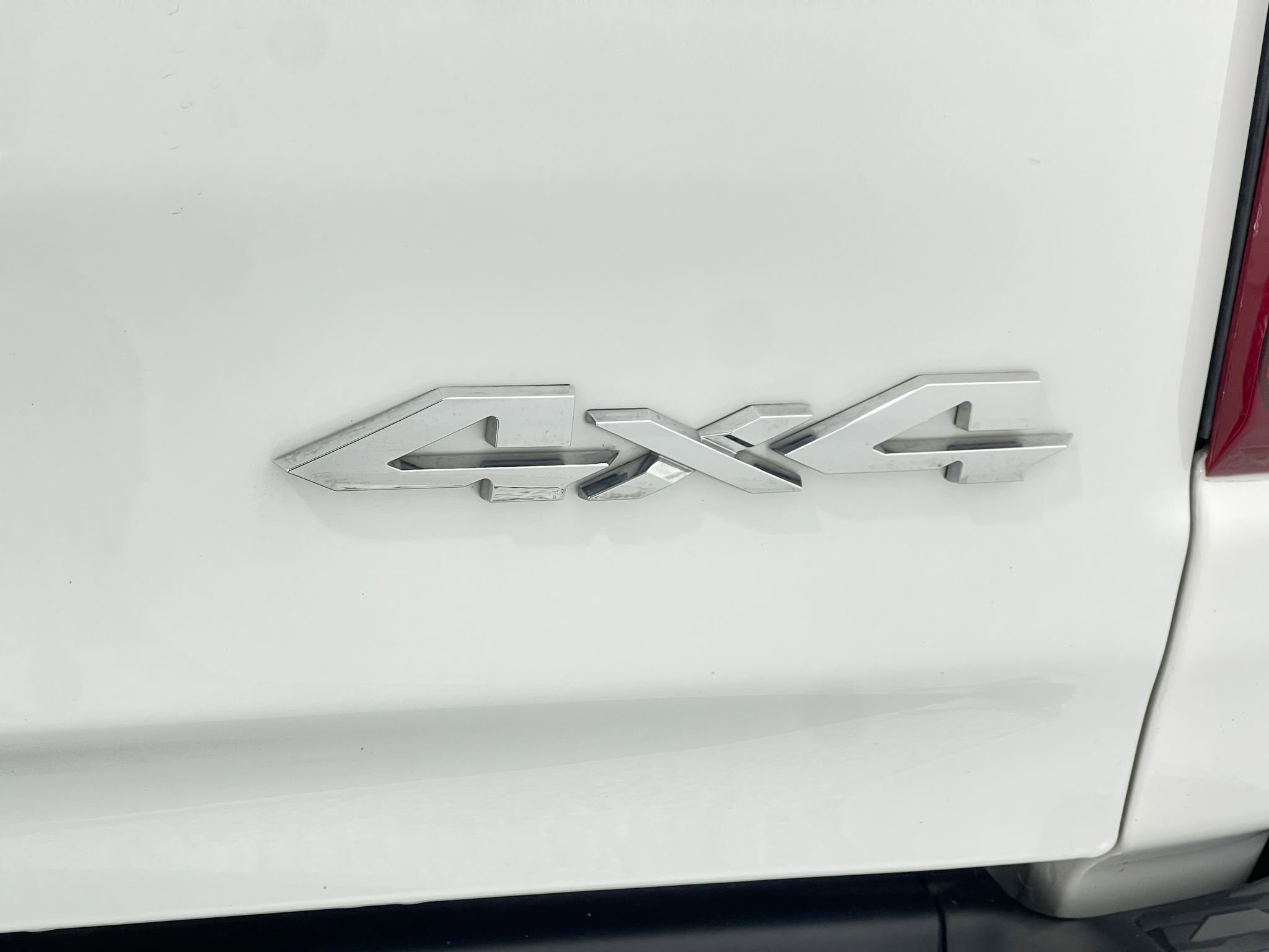 Used 2020 RAM 1500 Laramie AWD/4WD image 40