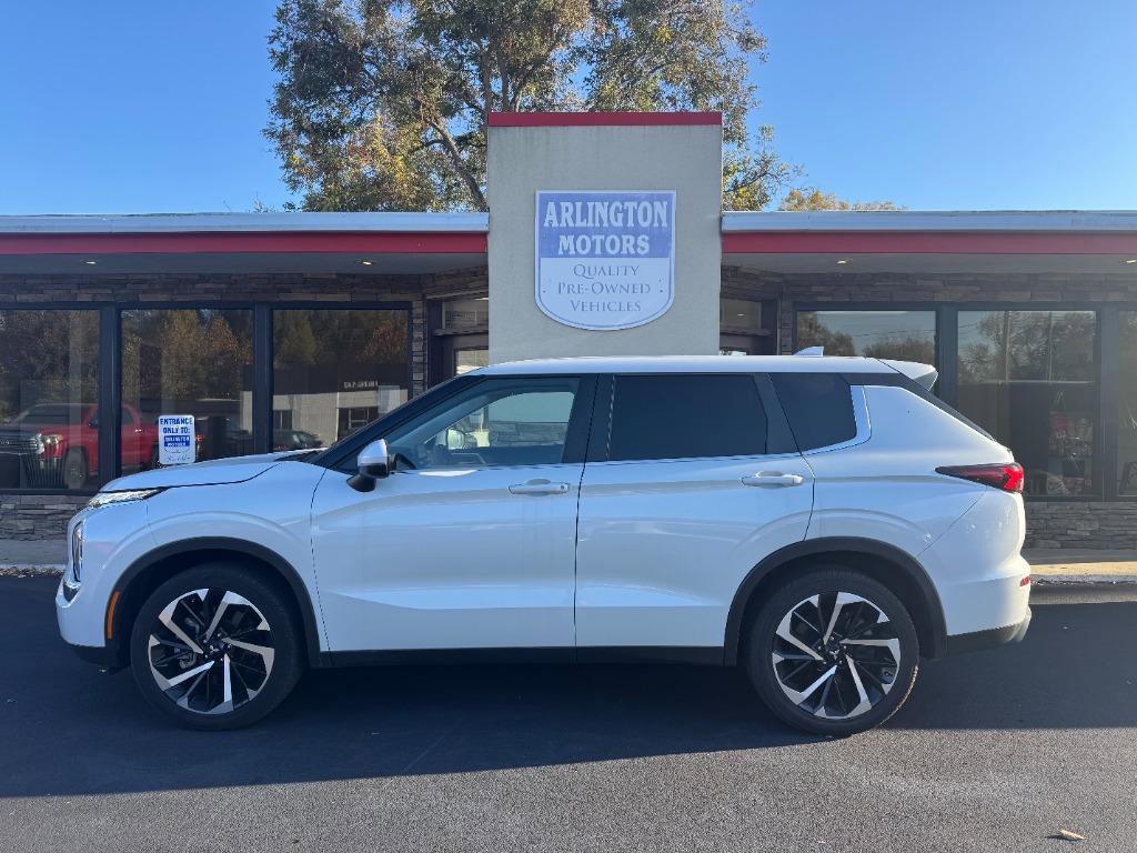 Used 2022 Mitsubishi Outlander ES
