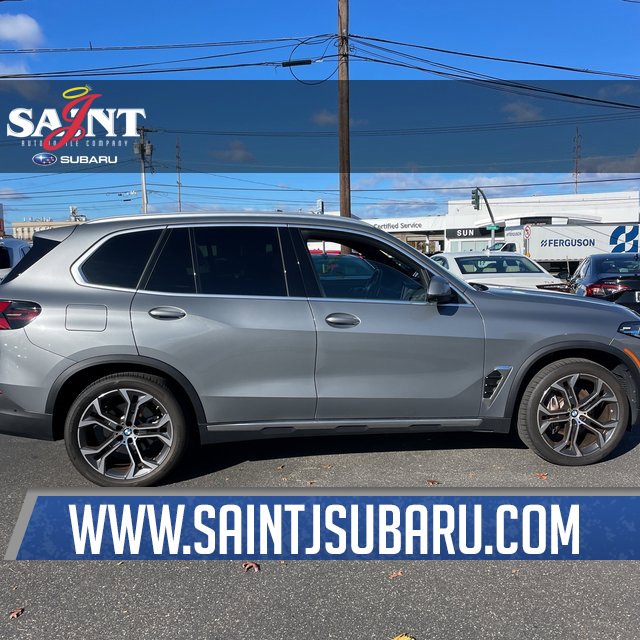 Used 2024 BMW X5 xDrive40i w/ Premium Package