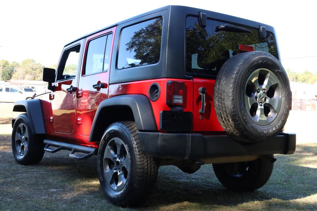 Used 2018 Jeep Wrangler Unlimited Rubicon w/ Cold Weather Group AWD/4WD image 23