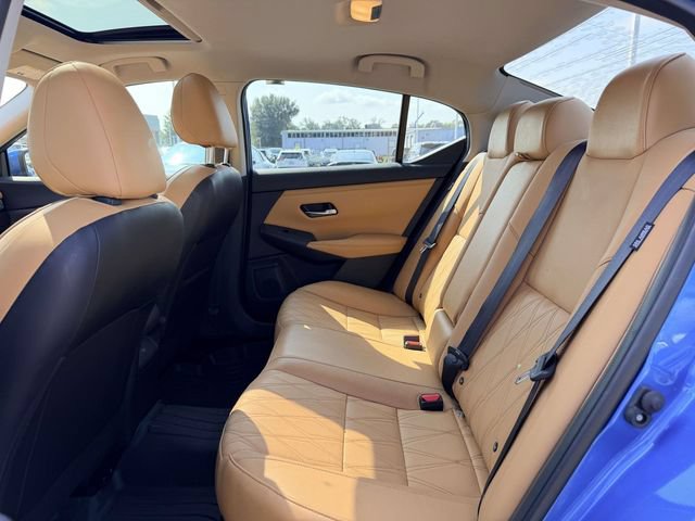 Used 2020 Nissan Sentra SV w/ SV Premium Package FWD image 13