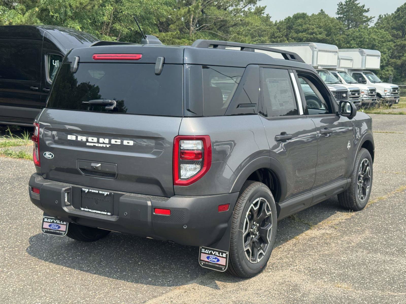 New 2026 Ford Bronco Sport Outer Banks w/ Outer Banks Tech Package+ AWD/4WD image 9