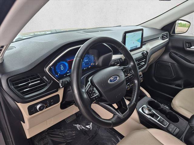 Used 2021 Ford Escape SEL w/ Technology Package AWD/4WD image 15