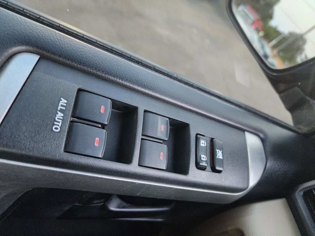 Used 2011 Toyota 4Runner SR5 image 22