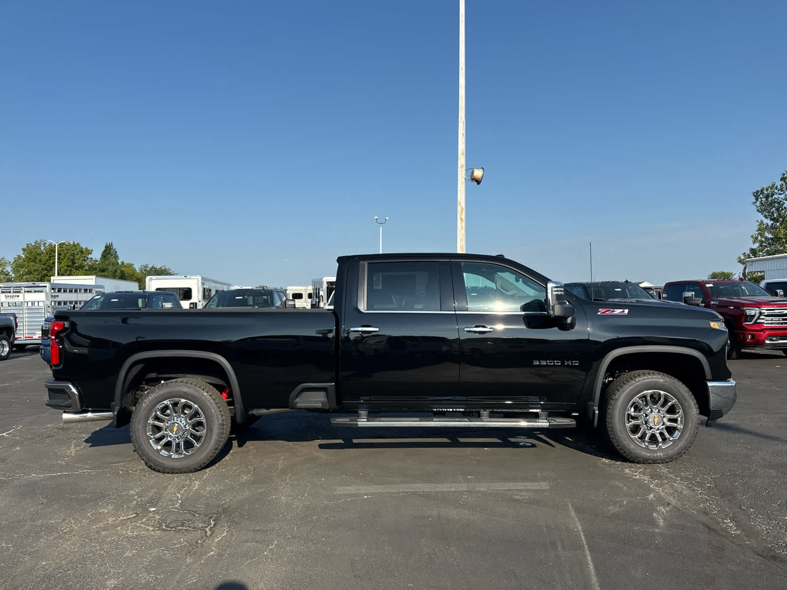 New 2026 Chevrolet Silverado 3500 LTZ w/ LTZ Premium Package AWD/4WD image 6