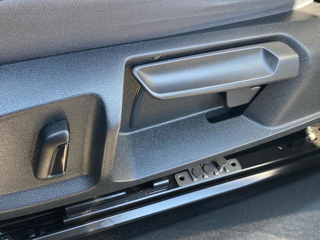 Certified 2022 Volkswagen ID.4 Pro RWD image 12