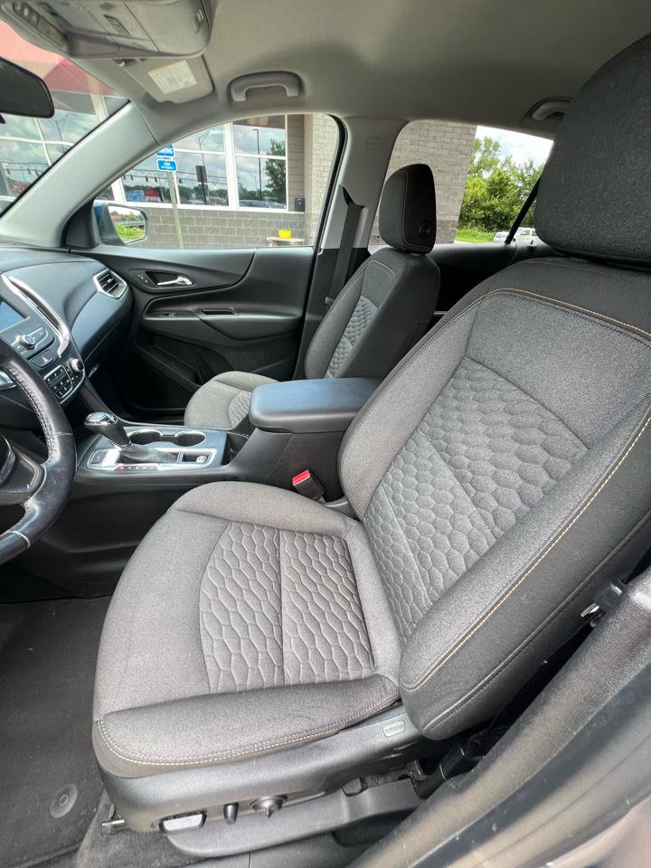 Used 2019 Chevrolet Equinox LT AWD/4WD image 12
