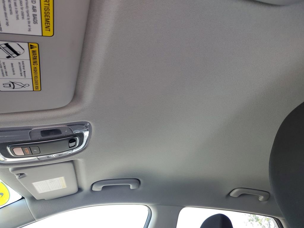 Used 2024 Hyundai Kona SEL FWD image 30