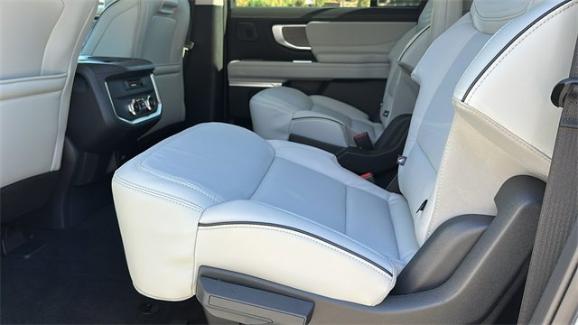 New 2025 Ford Expedition Max Platinum w/ Platinum Ultimate Package image 22