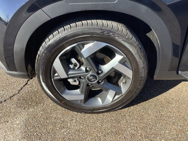 Certified 2026 Hyundai Venue SEL image 38