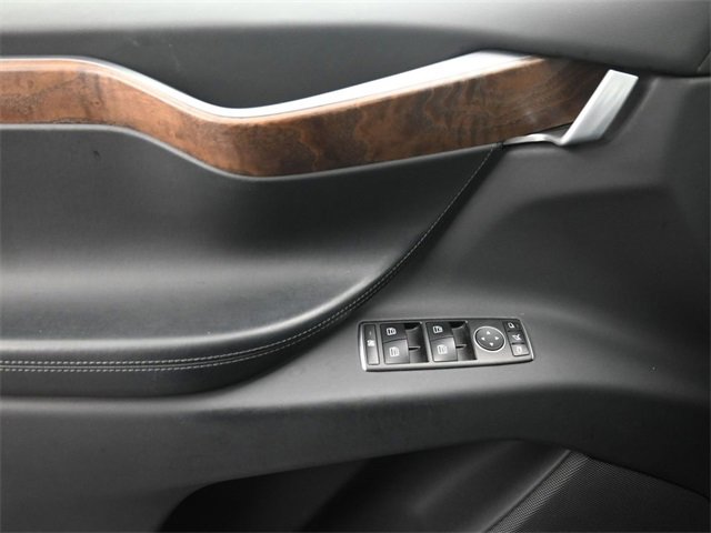 Used 2020 Tesla Model X Long Range image 24