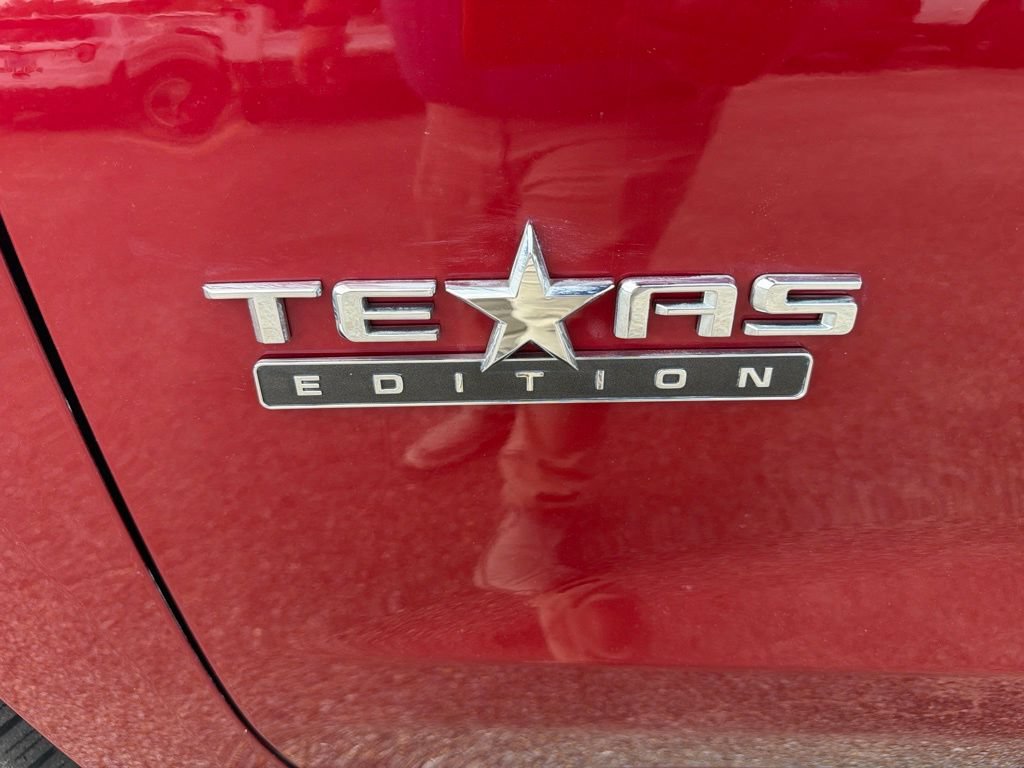 Used 2020 Chevrolet Silverado 1500 RST w/ Texas Edition RWD image 10