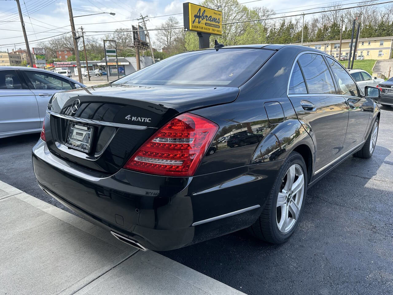 Used 2012 Mercedes-Benz S 550 4MATIC image 7