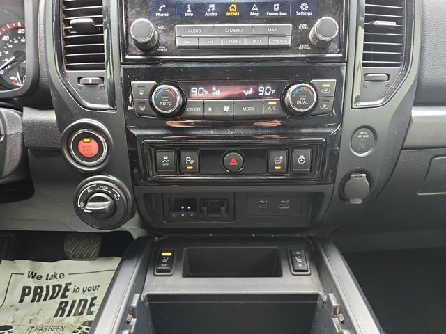 Used 2023 Nissan Titan PRO-4X w/ Pro-4x Convenience Package image 19