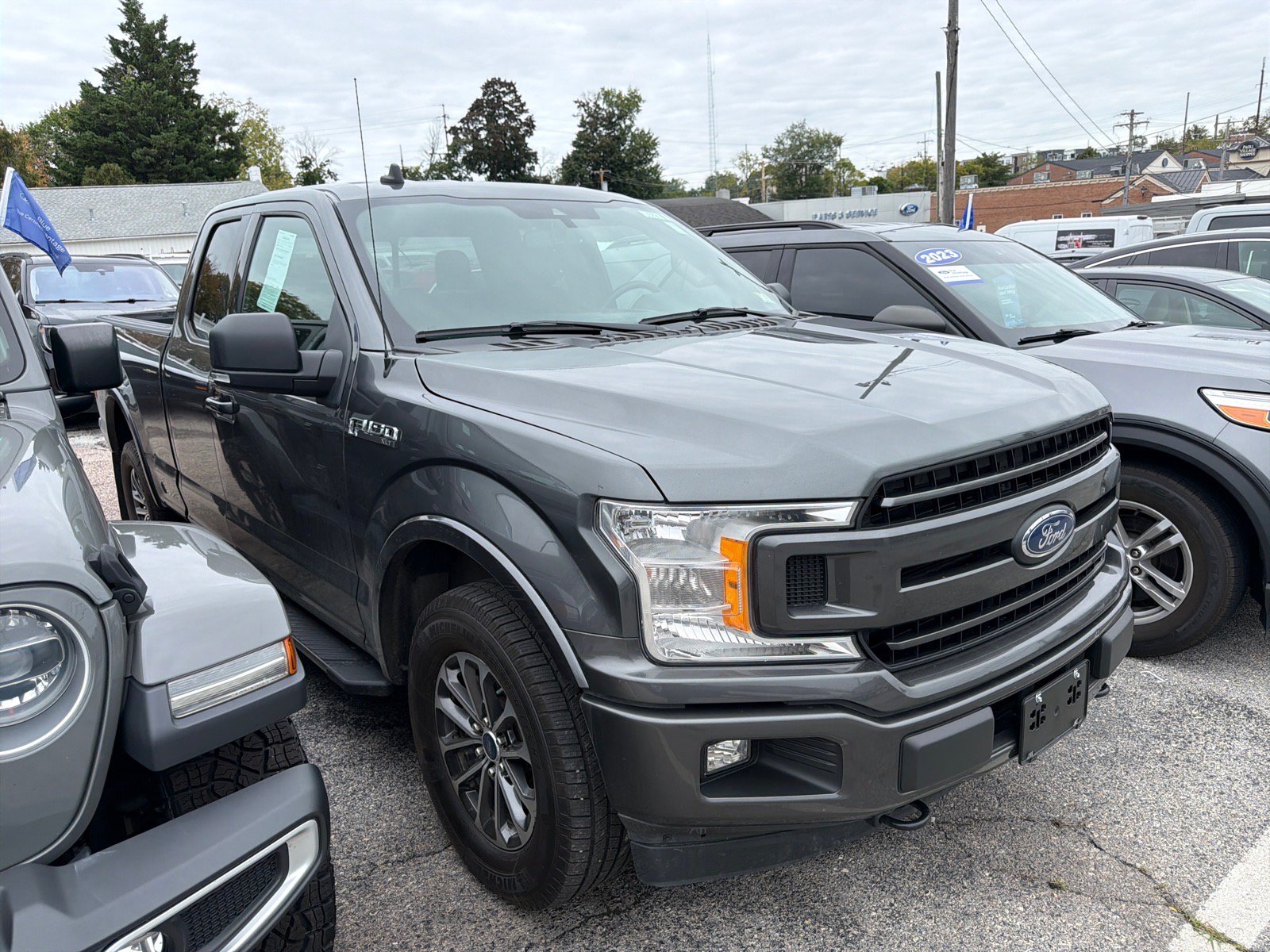 Certified 2020 Ford F150 XLT w/ Equipment Group 302A Luxury AWD/4WD image 3
