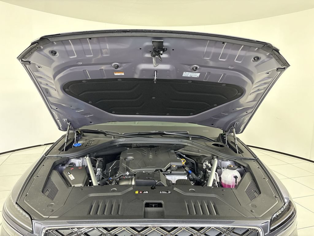 New 2026 Genesis GV70 2.5T Advanced AWD/4WD image 18