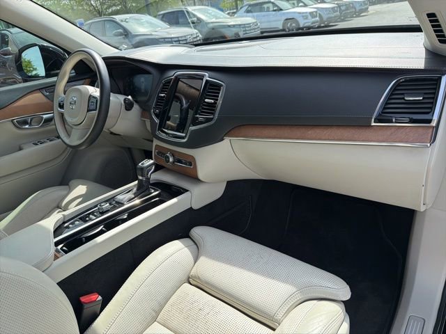 Used 2020 Volvo XC90 T6 Inscription image 38