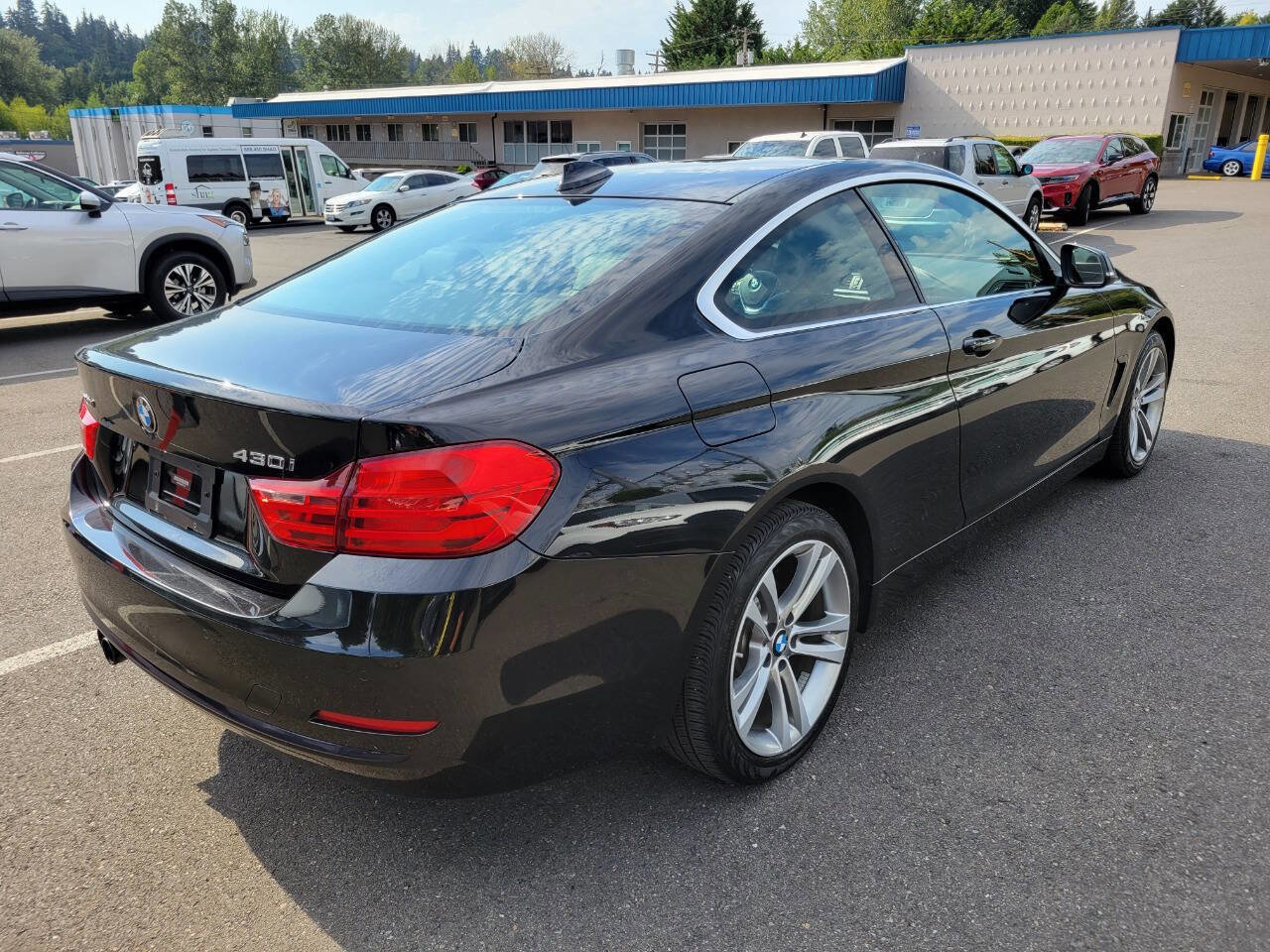 Used 2017 BMW 430i xDrive 430i xDrive AWD 2dr Coupe image 7