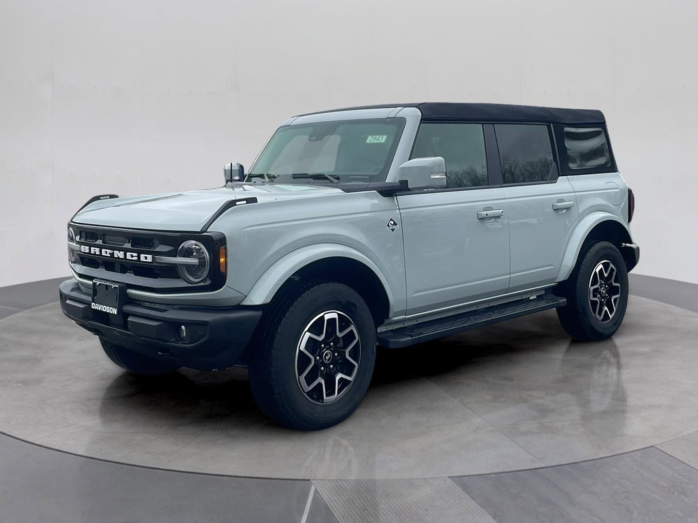 Certified 2024 Ford Bronco Outer Banks