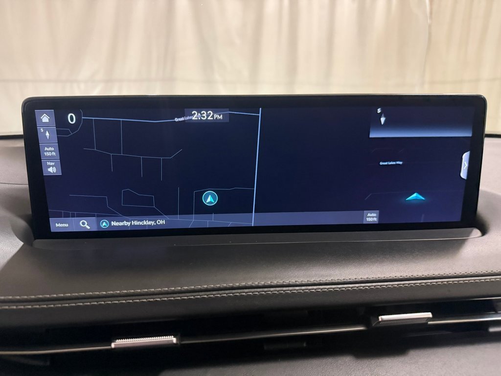 Certified 2022 Genesis GV70 2.5T w/ Sport Prestige Package image 35