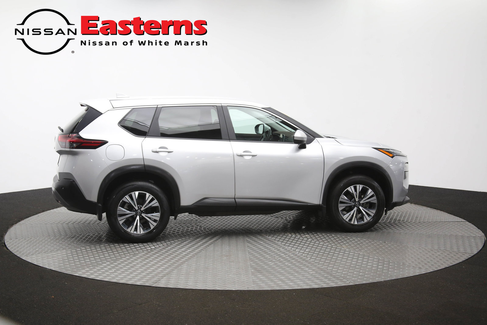 Used 2023 Nissan Rogue SV AWD/4WD image 39
