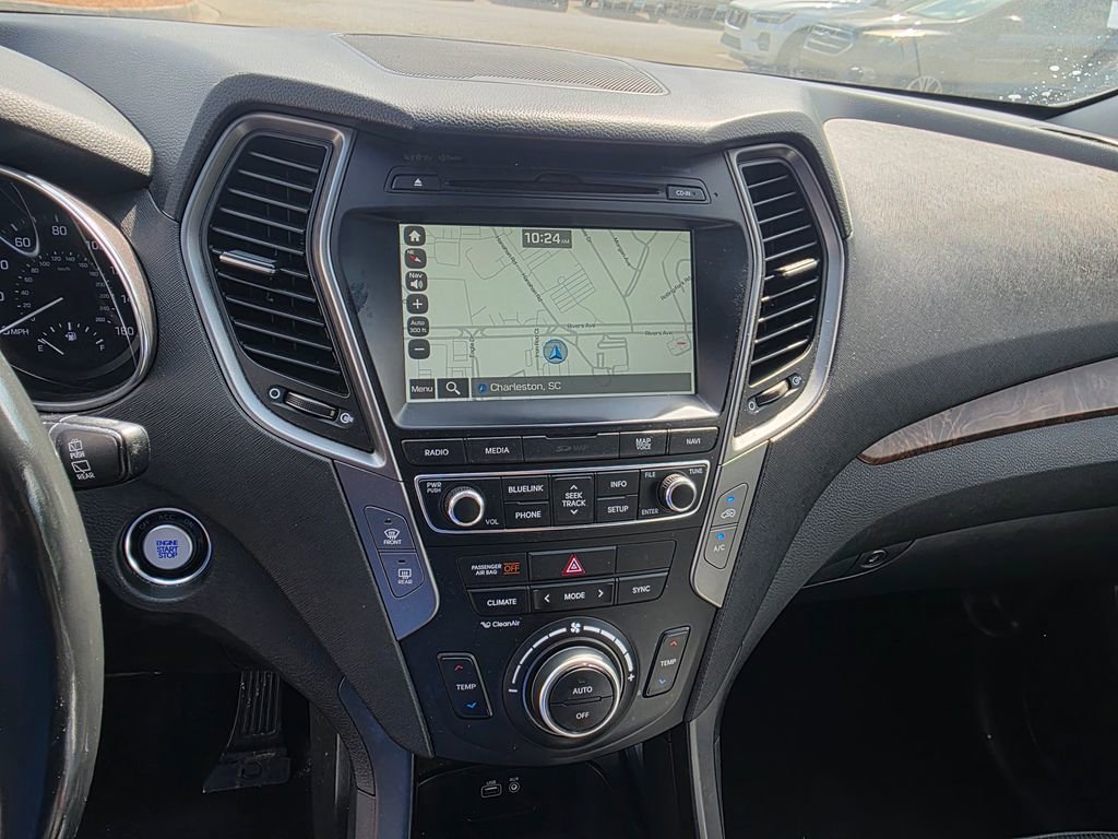 Used 2018 Hyundai Santa Fe Sport w/ 2.0T Ultimate Tech Package 05 AWD/4WD image 11