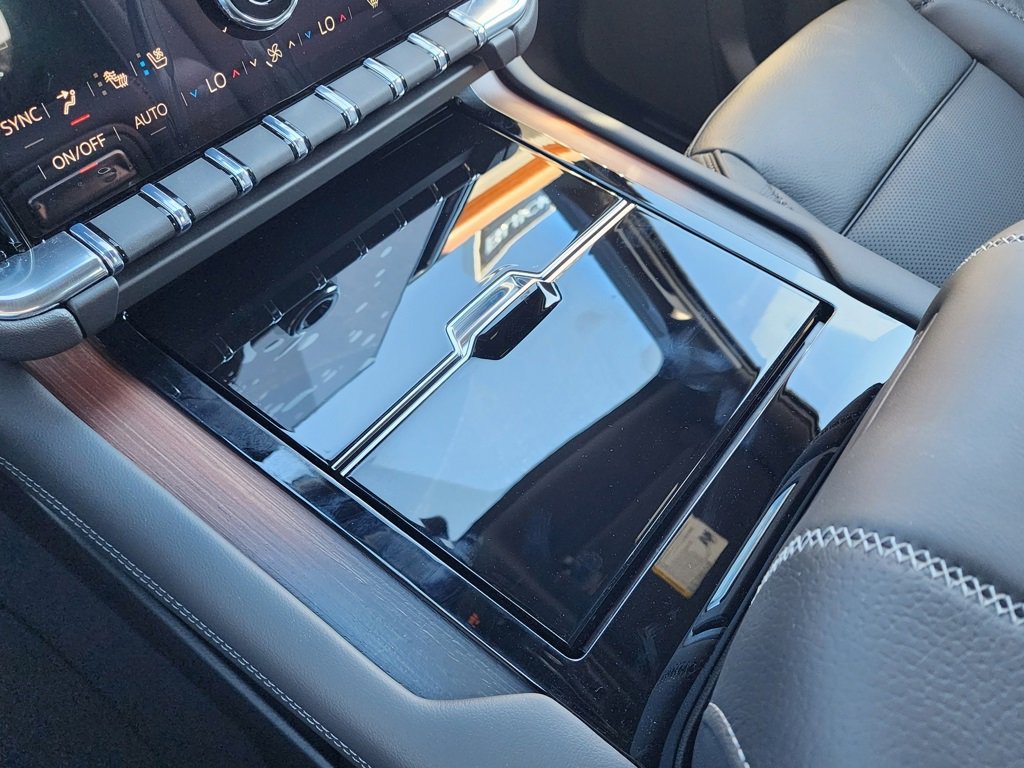 New 2026 GMC Yukon XL Denali w/ Sun & Power Step Package image 34