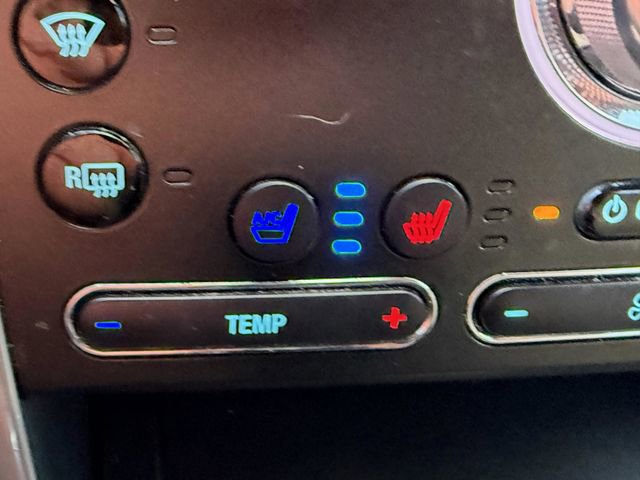 Used 2018 Ford Explorer Limited image 28