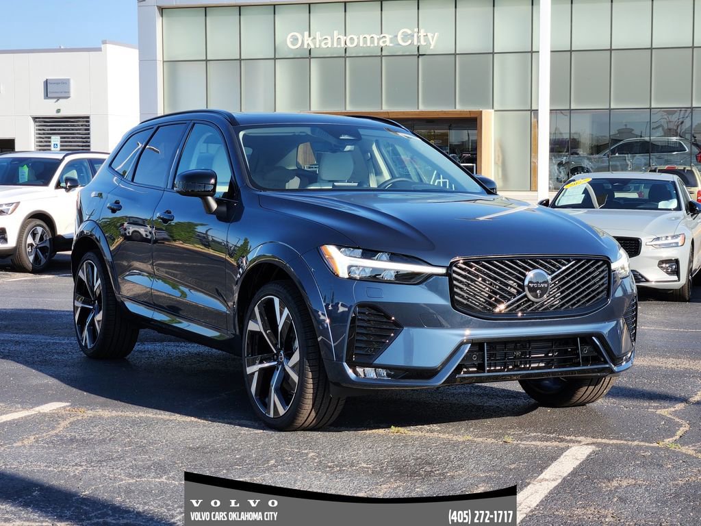 New 2026 Volvo XC60 B5 Ultra w/ Protection Package Premier video 2