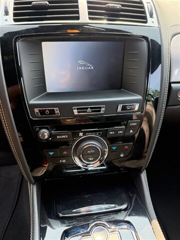 Used 2015 Jaguar XKR R RWD image 22