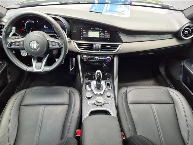 Used 2024 Alfa Romeo Giulia Sprint RWD image 17