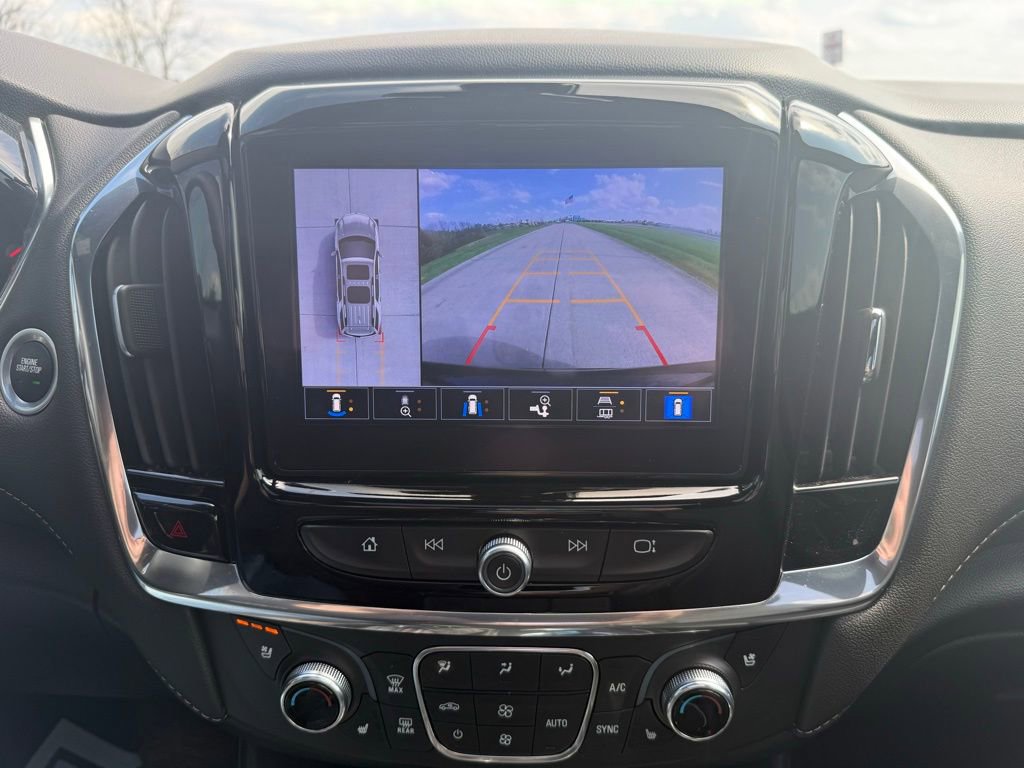 Used 2023 Chevrolet Traverse Premier w/ Redline Edition image 44