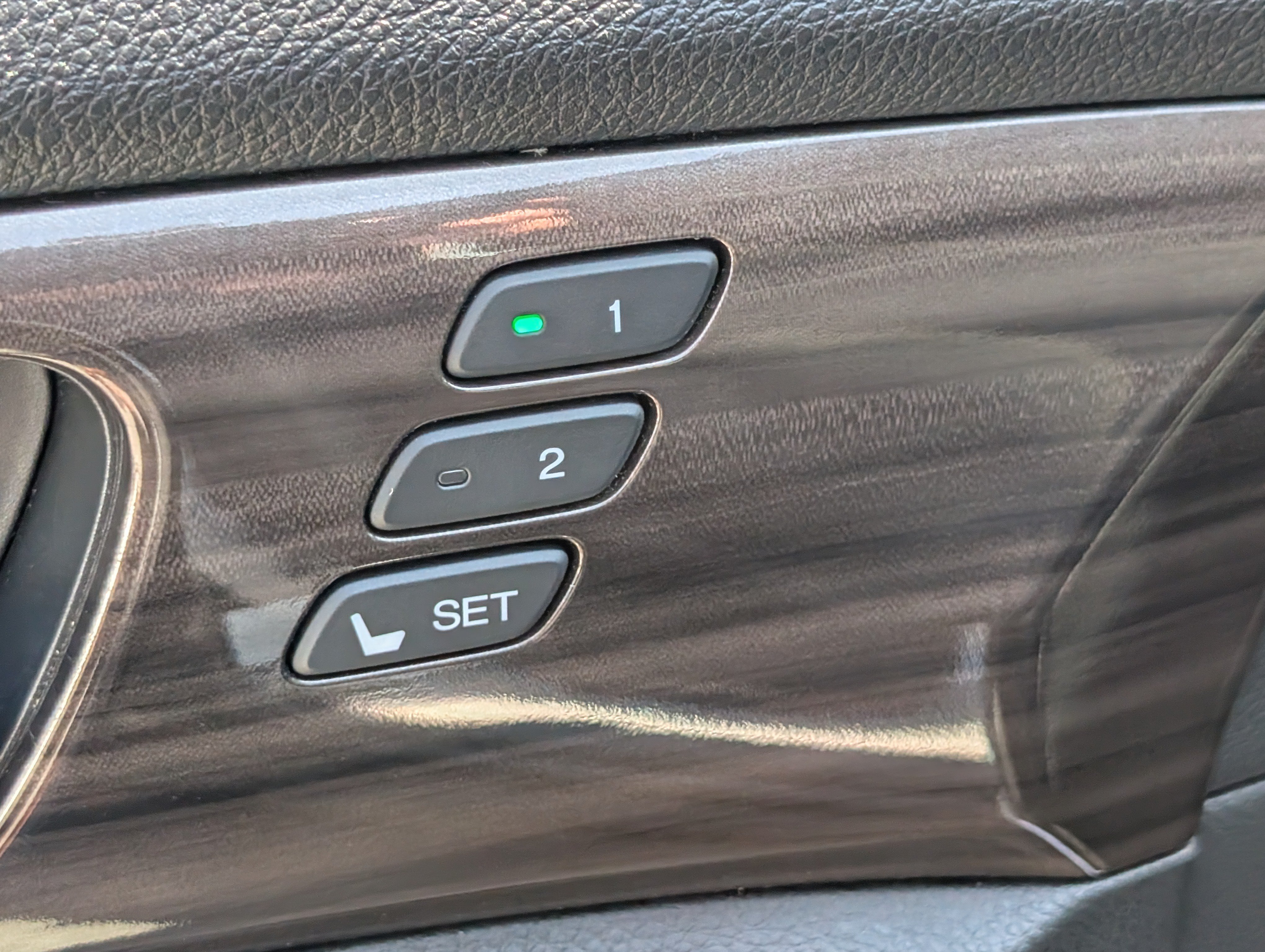 Used 2017 Honda Accord Touring image 21