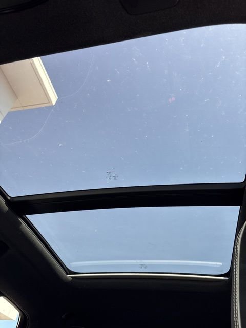 Used 2025 Volvo XC40 B5 Plus AWD/4WD image 20