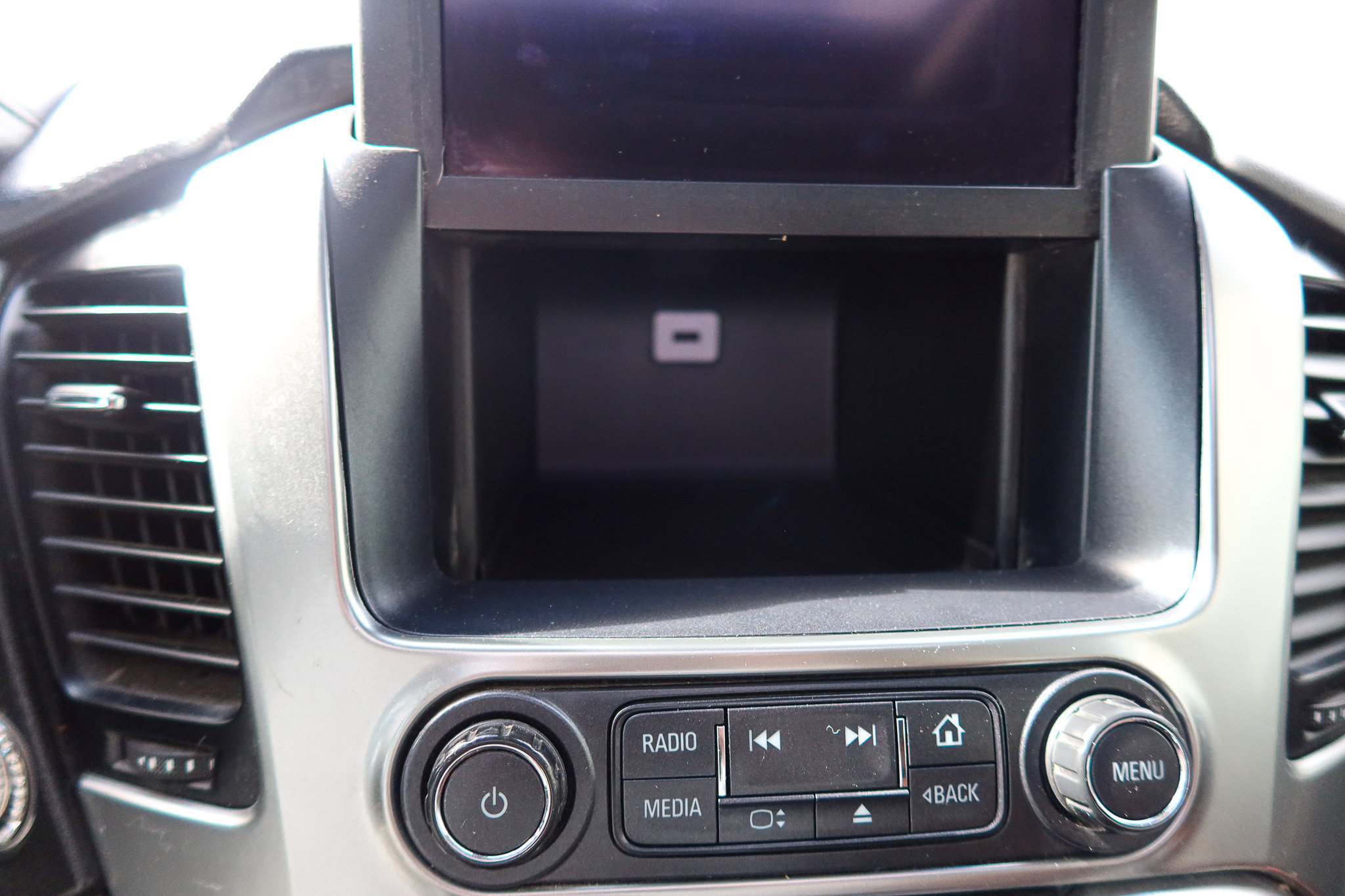 Used 2019 Chevrolet Tahoe Premier w/ Premier Plus Edition AWD/4WD image 24