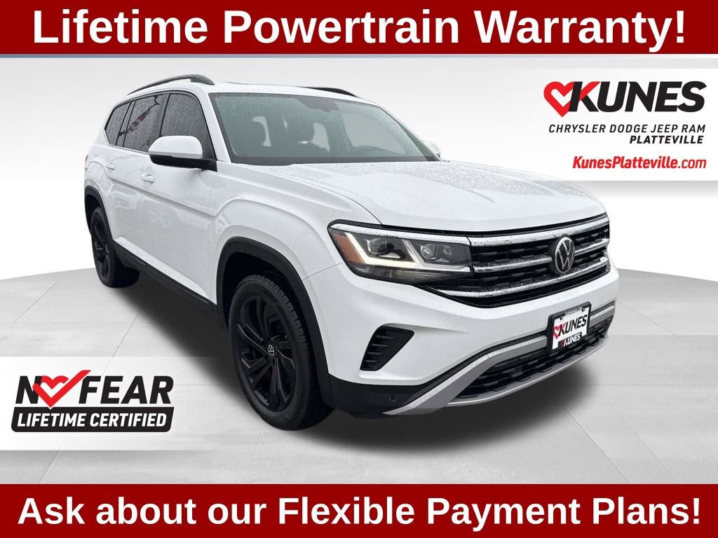 Used 2022 Volkswagen Atlas SE w/ Panoramic Sunroof Package