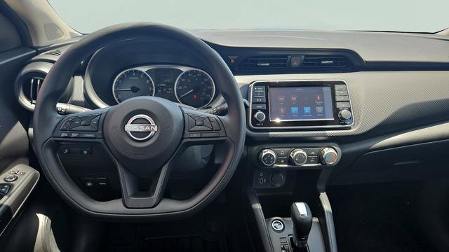 Used 2025 Nissan Kicks Play S FWD image 10