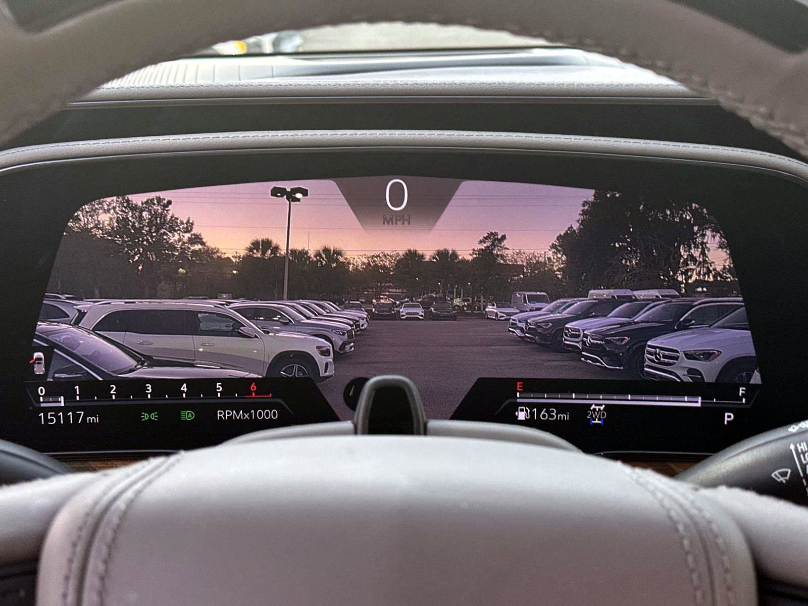 Used 2024 Cadillac Escalade Premium Luxury Platinum image 27