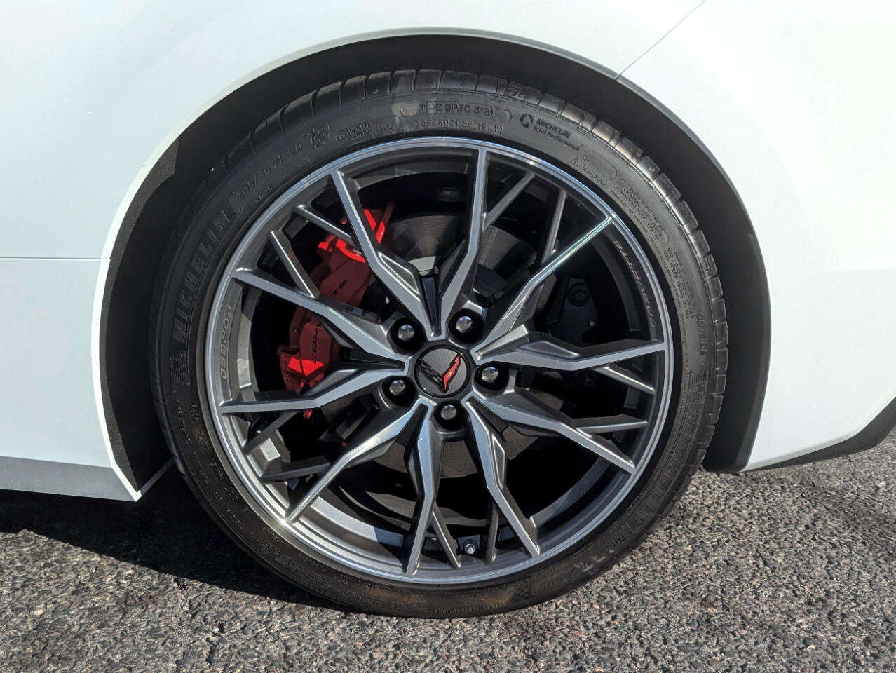 Used 2023 Chevrolet Corvette Stingray Premium Conv w/ Z51 Performance Package RWD image 55