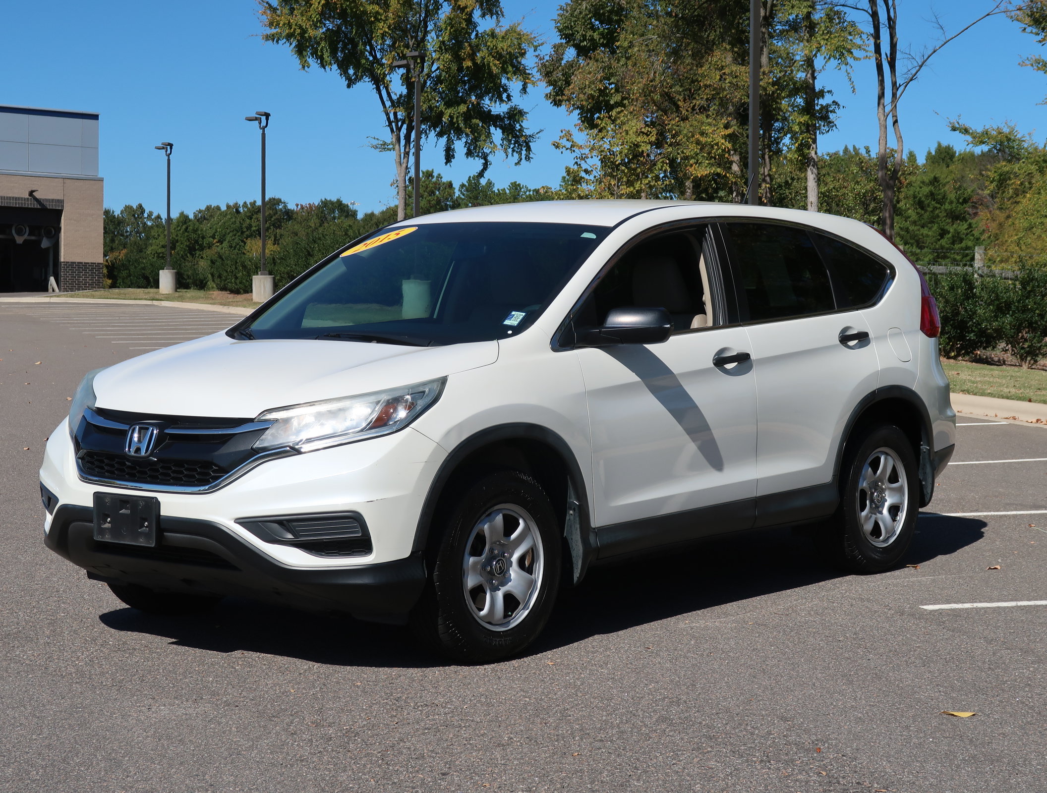 Used 2015 Honda CR-V LX image 3
