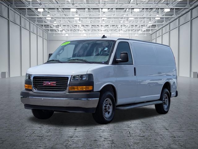 Used 2024 GMC Savana 2500 w/ Driver Convenience Package image 9