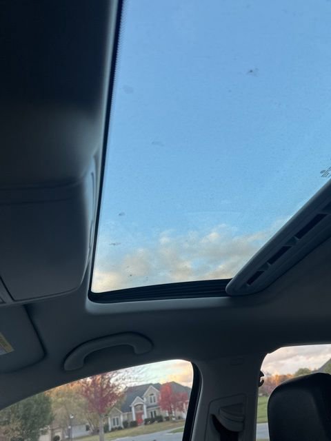 Used 2017 Volkswagen Jetta SEL image 9