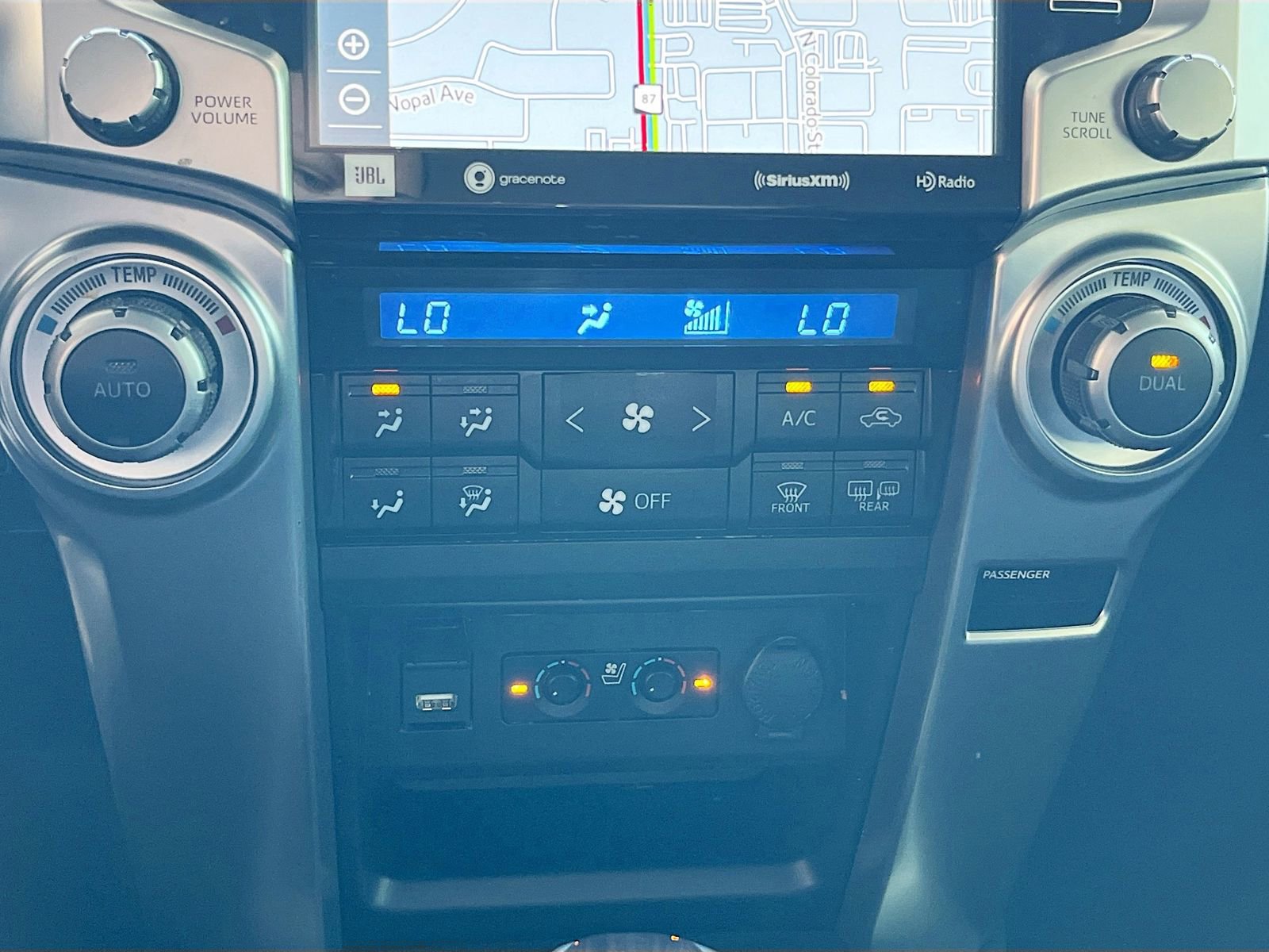 Used 2023 Toyota 4Runner Limited AWD/4WD image 16